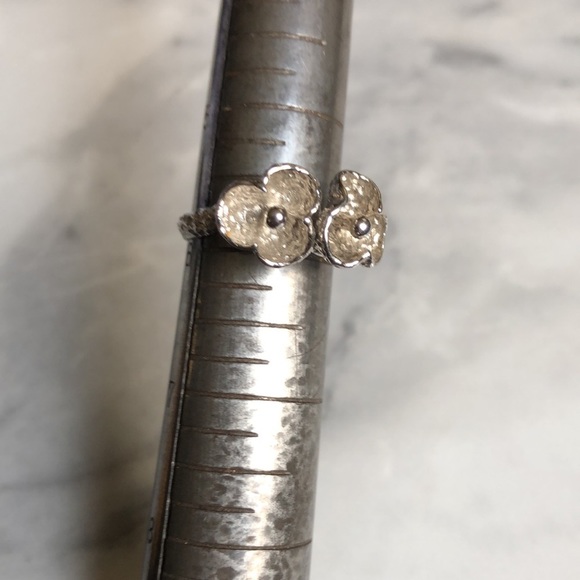 Sterling silver flower art ring size 5.75 - Picture 4 of 7